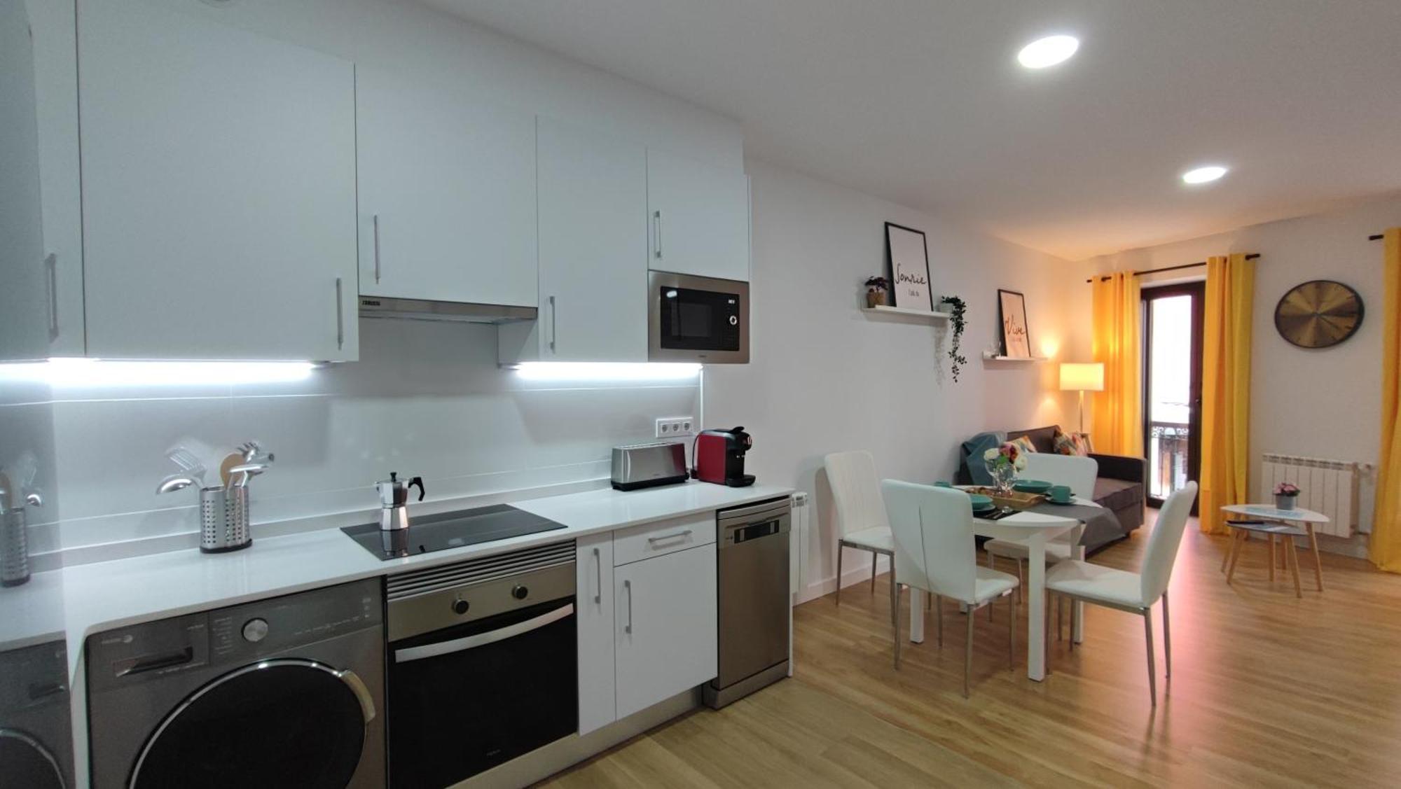 Apartamentos Aptio Oviedo Exterior foto